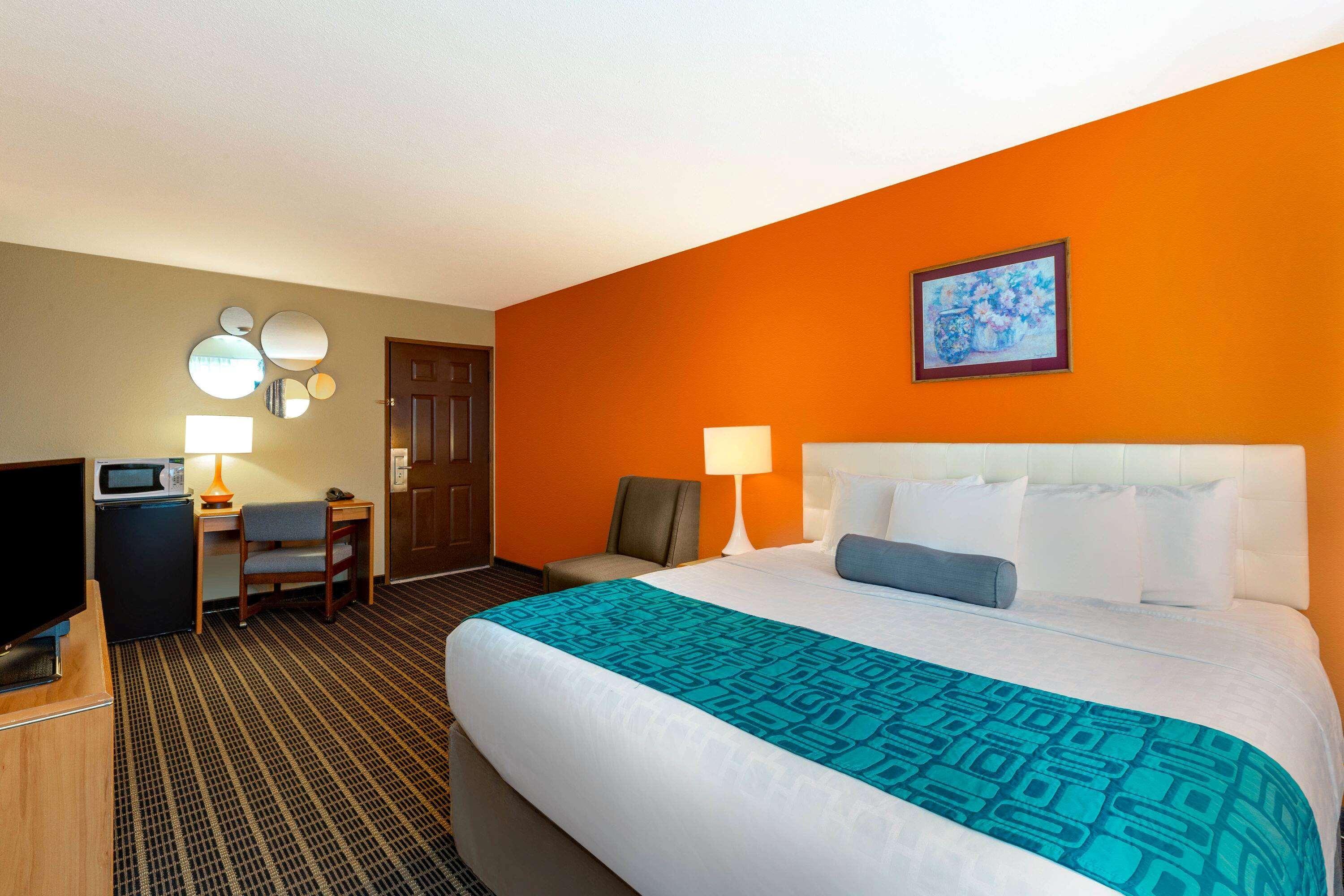 Howard Johnson By Wyndham Leavenworth Bagian luar foto