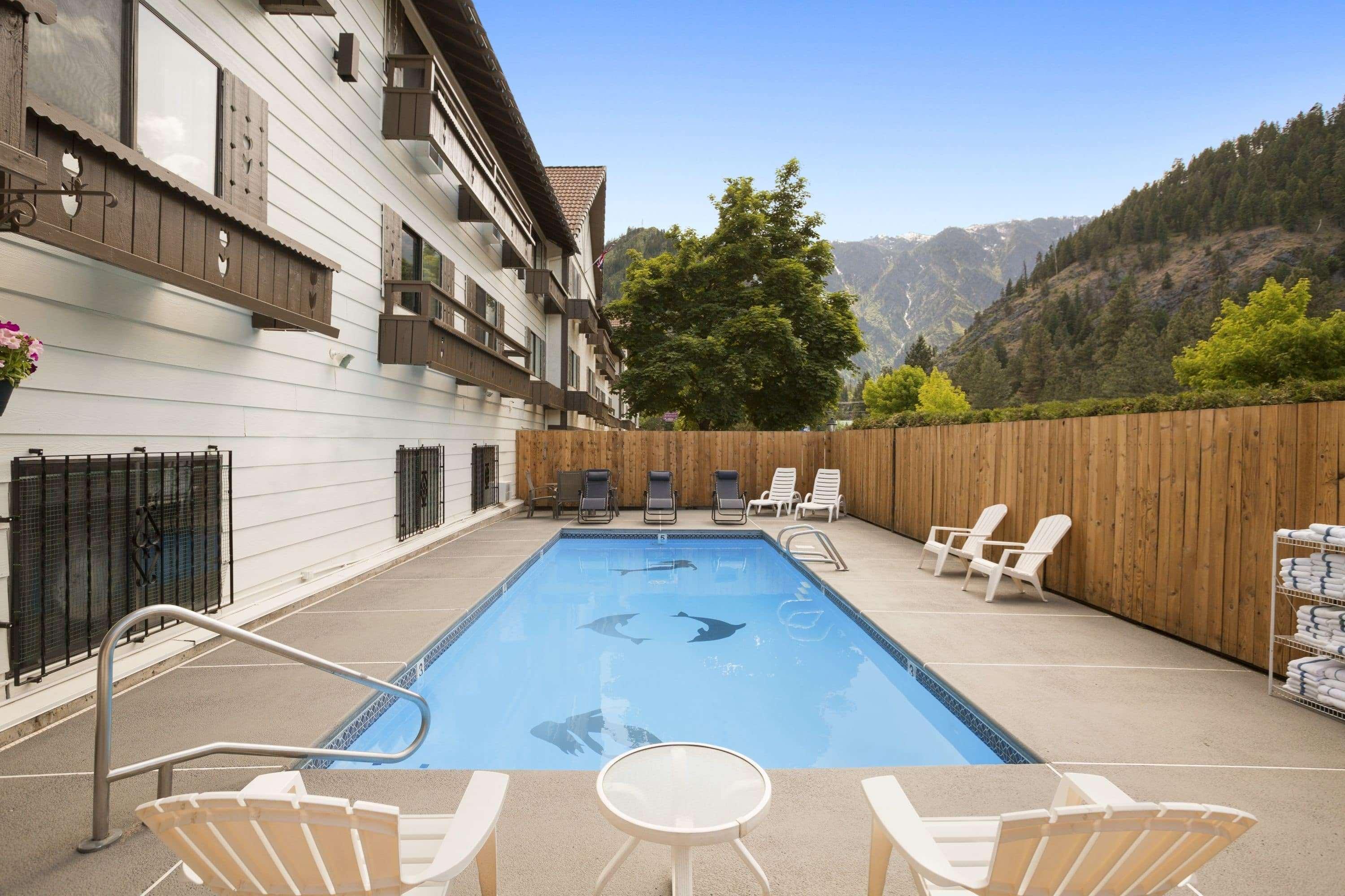 Howard Johnson By Wyndham Leavenworth Bagian luar foto